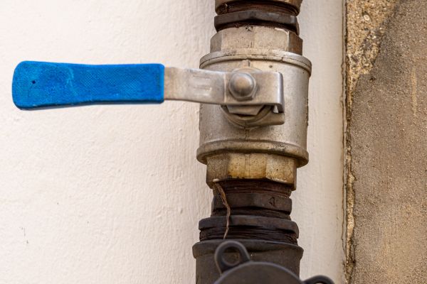What is a stopcock and why every homeowner shoud know where it is